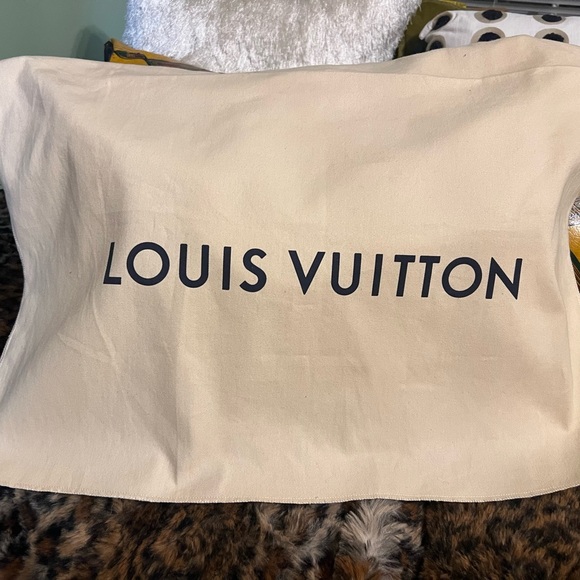 Authentic LOUIS VUITTON Monogram Neverfull GM - Picture 15 of 16